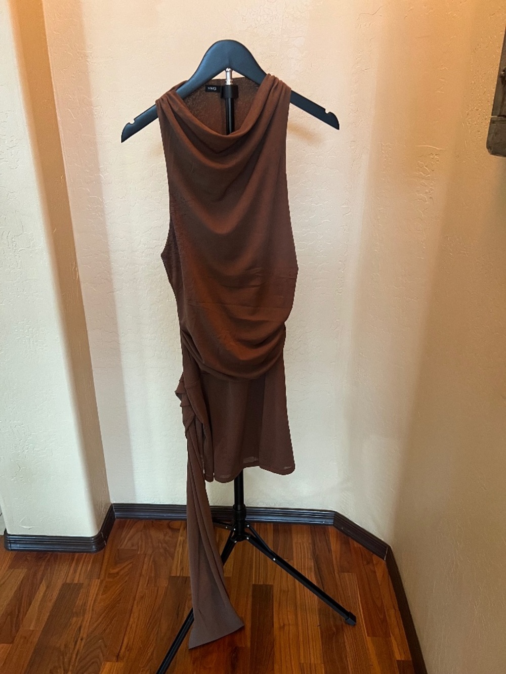 Brown dress with side long sash side